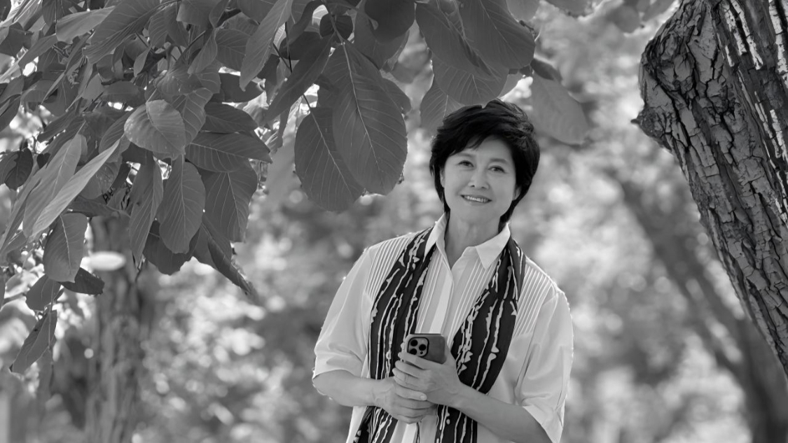 著名主持人敬一丹去世，享年71岁，女儿发布讣告；曾主持《焦点访谈》《东方时空》《感动中国》