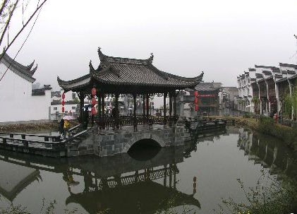 纪念江泽民同志诞辰100周年大会17日上午在京隆重举行 