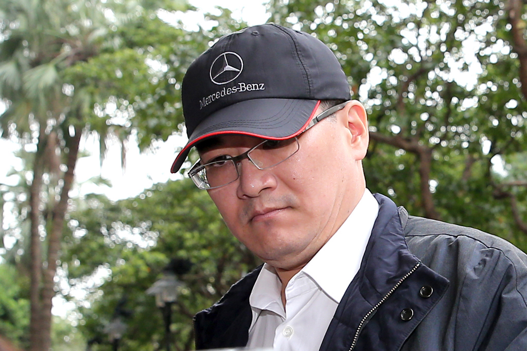 友人证实赵建铭有红颜知己，已暂时取消出国计划，代为披露其一个心声