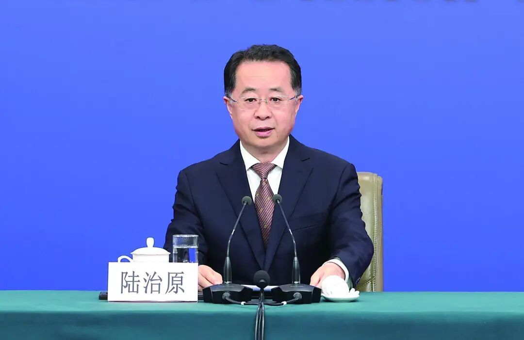 陆治原当选中华全国总工会副主席、书记处第一书记