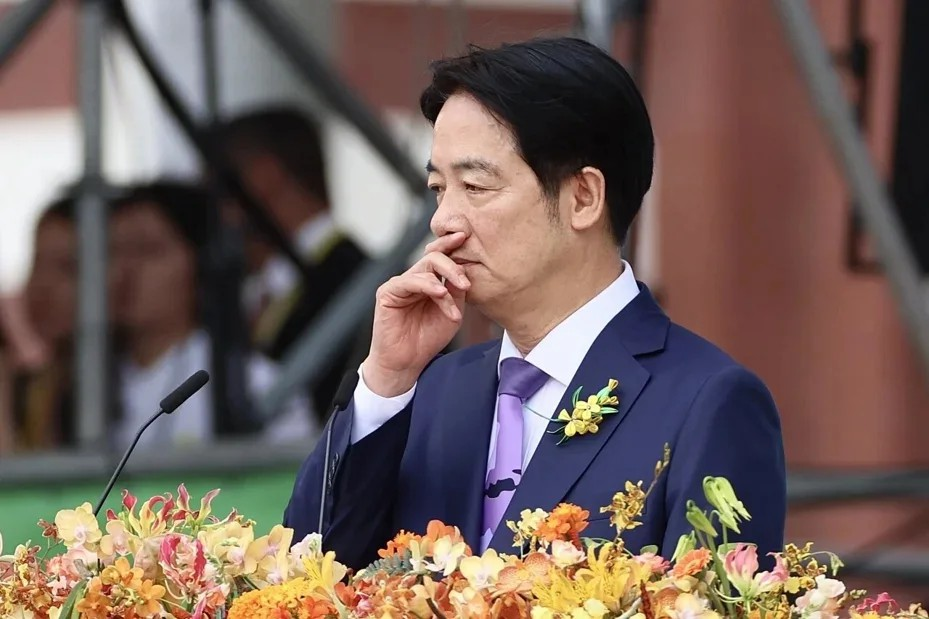 毒油会议记录终于公开，赖清德不究当局责任反甩锅卢秀燕，蓝营点名责任官员