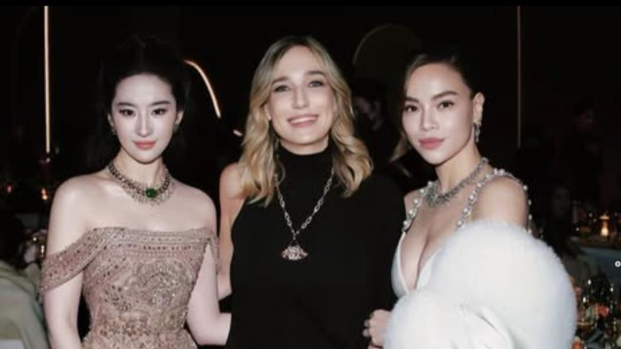 刘亦菲“裁掉越南女星”惹争议！对方晒完整三人照，越南网友涌入IG