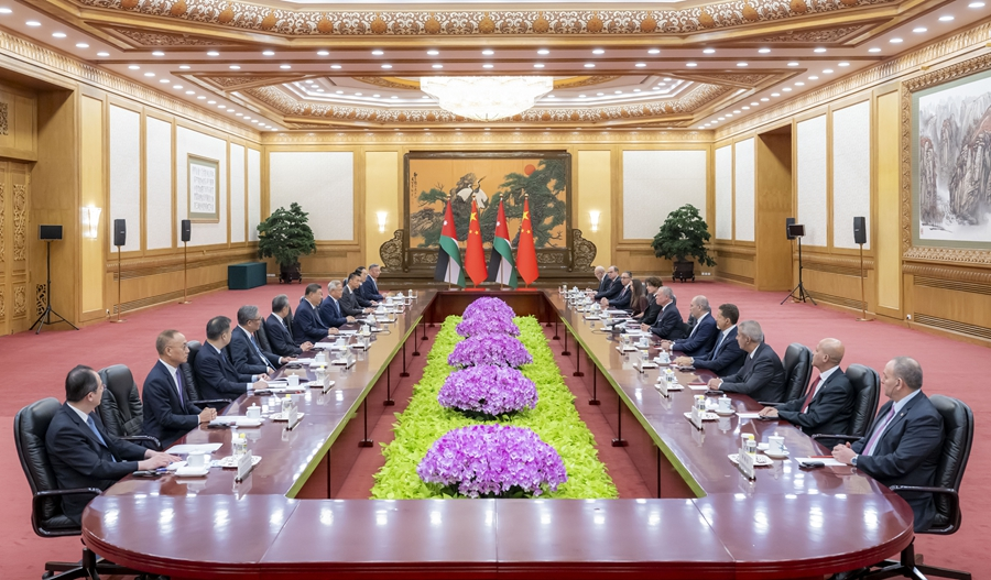 中华人民共和国和约旦哈希姆王国关于深化中约战略伙伴关系的联合声明