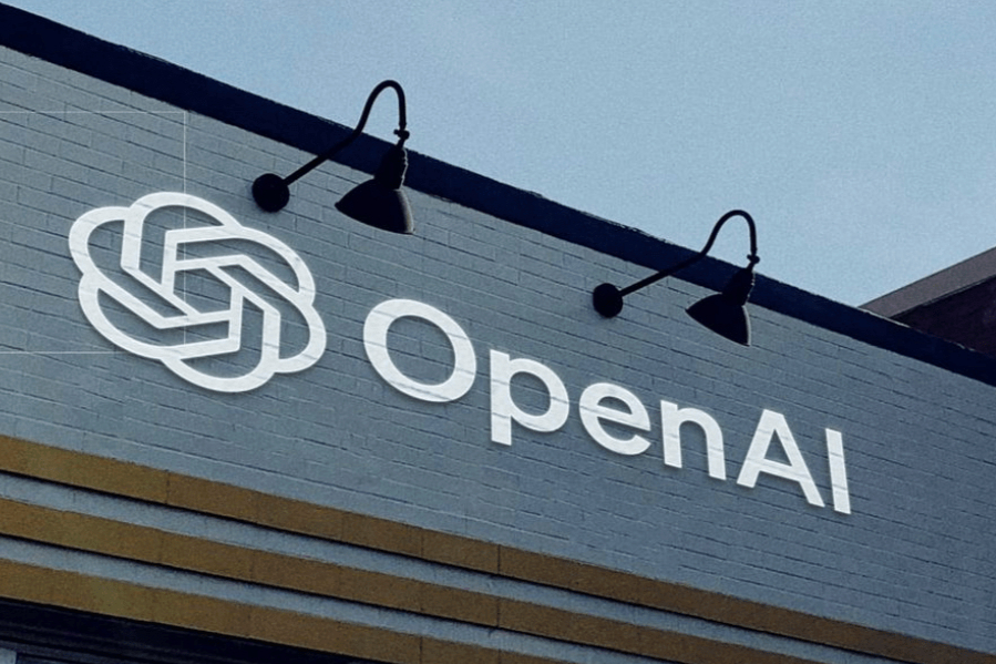 叫板苹果！OpenAI首款AI硬件曝光：音箱赛道迎来“AI原生”搅局者