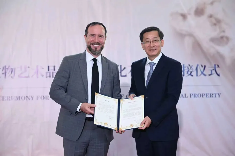 美国返还64件中国文物，包括百余年前遭劫掠菩萨像