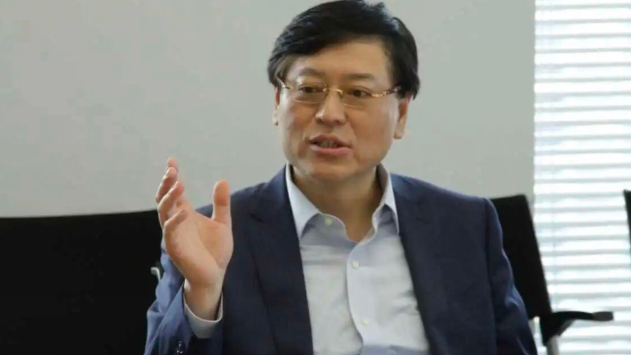 联想股价涨超20%，杨元庆称AI不是泡沫