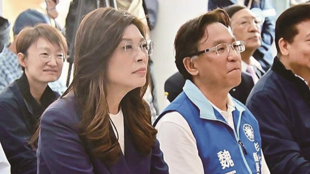 不等王惠美了，亲自担任魏平政竞选总部主委 郑丽文打强心剂，力守彰化“蓝天”