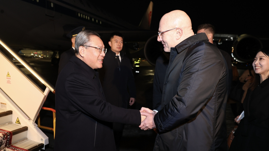 李强赴圣彼得堡举行中俄总理第三十一次定期会晤