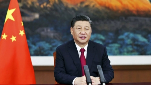 习近平抵达美国安德鲁斯空军基地发表书面讲话