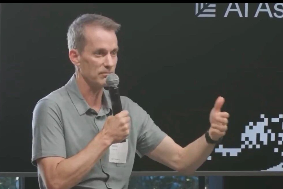 “只失业了一秒钟”，Jeff Dean离开谷歌后首谈创业