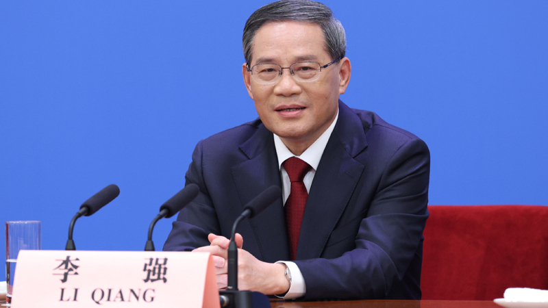 李强会见塔吉克斯坦总统拉赫蒙