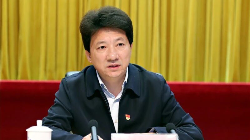 中央批准：何录春任西藏自治区党委副书记