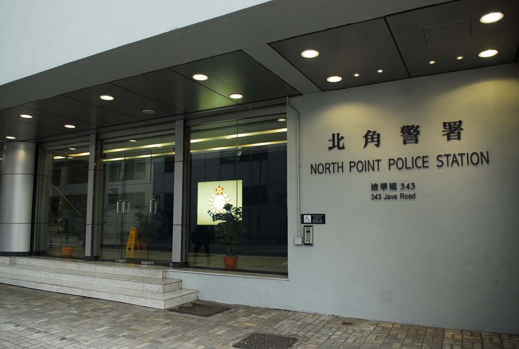 天后16岁仔晕倒厕所，保安报警揭单位藏大麻花铁莲花，6人被捕最细13岁