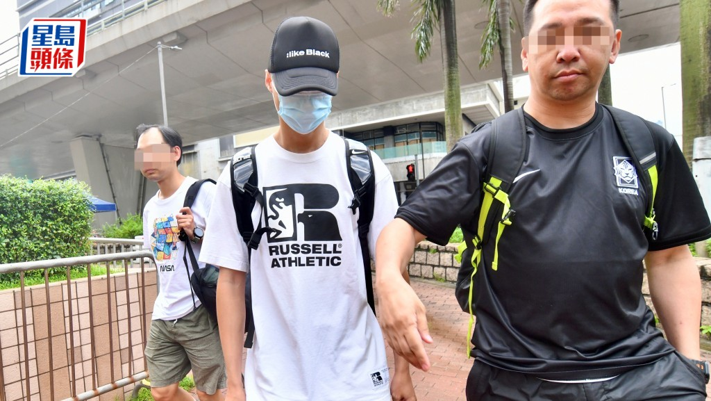 关员涉港珠澳大桥口岸拍打女同事腰臀，女事主称出言制止，被告报以猥琐笑容