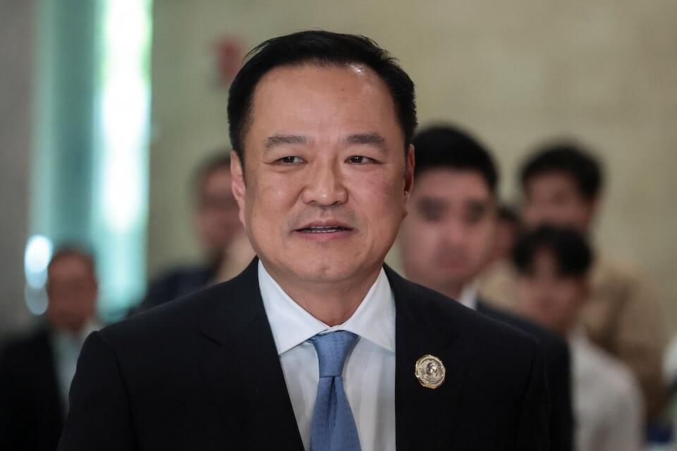 泰国总理下令制定新的枪支管制法案并冻结三类枪支许可证