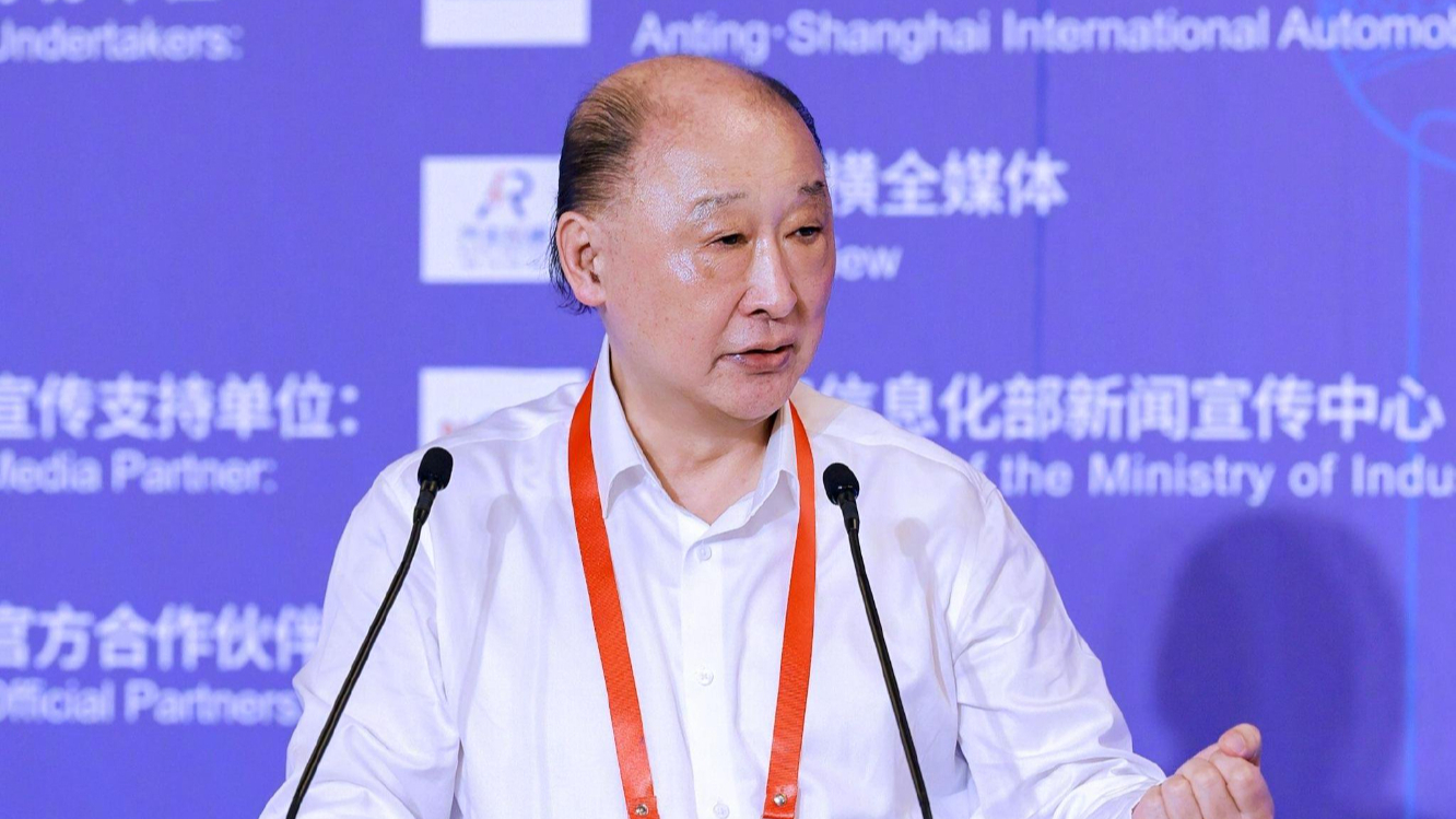 中国工程院院士李骏：自动驾驶汽车上路必须保证全生命周期安全
