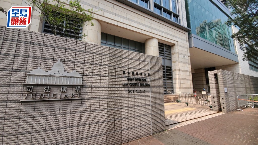 女童疑于商场电梯遭偷拍私密部位，32岁售货员被控偷拍罪9.25再讯