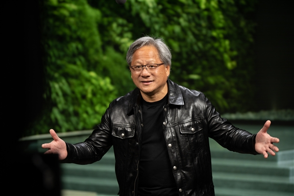 单日暴涨4420亿美元！英伟达目标市值10万亿美元：这等于20个英特尔
