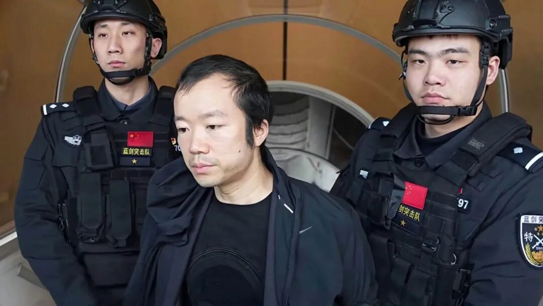 柬埔寨一园区15名主管和保安围殴4名中国人致1死3重伤，各获刑13年