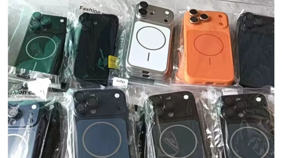 小心这种手机壳正在偷拍你的隐私！