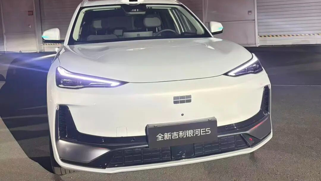 吉利比亚迪打响“超快充”大战