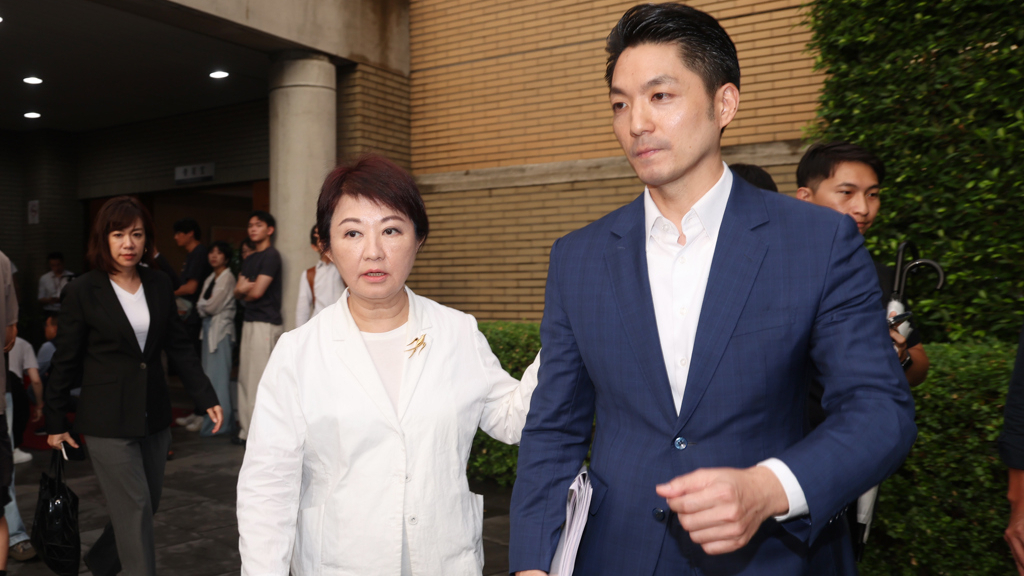 支不支持725上凯道“反毒油”？最新民调结果太惊人