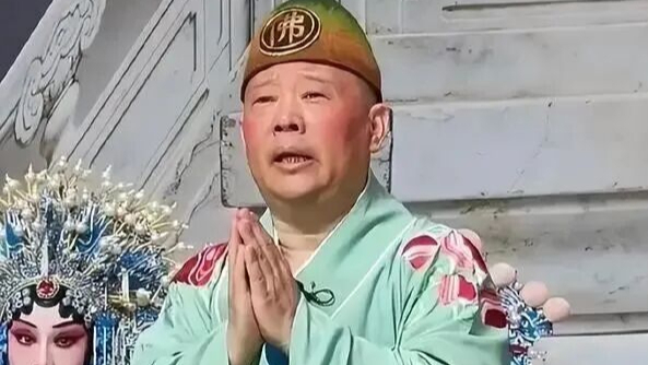郭德纲即兴改编是否违规，武汉文旅不妨以调查给出结论