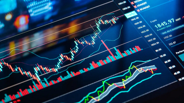港股午评：恒生指数早盘涨0.02% 黄金股普遍走高