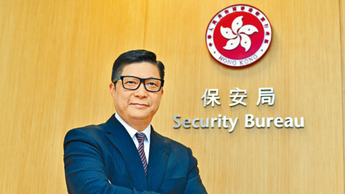 暴力事件连连,邓炳强:已调派更多人手在前线高姿态巡逻 暴力事件连连,邓炳强:已调派更多人手在前线高姿态巡逻