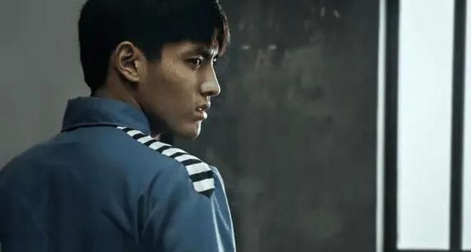 吴亦凡被判刑13年 吴亦凡被判刑13年