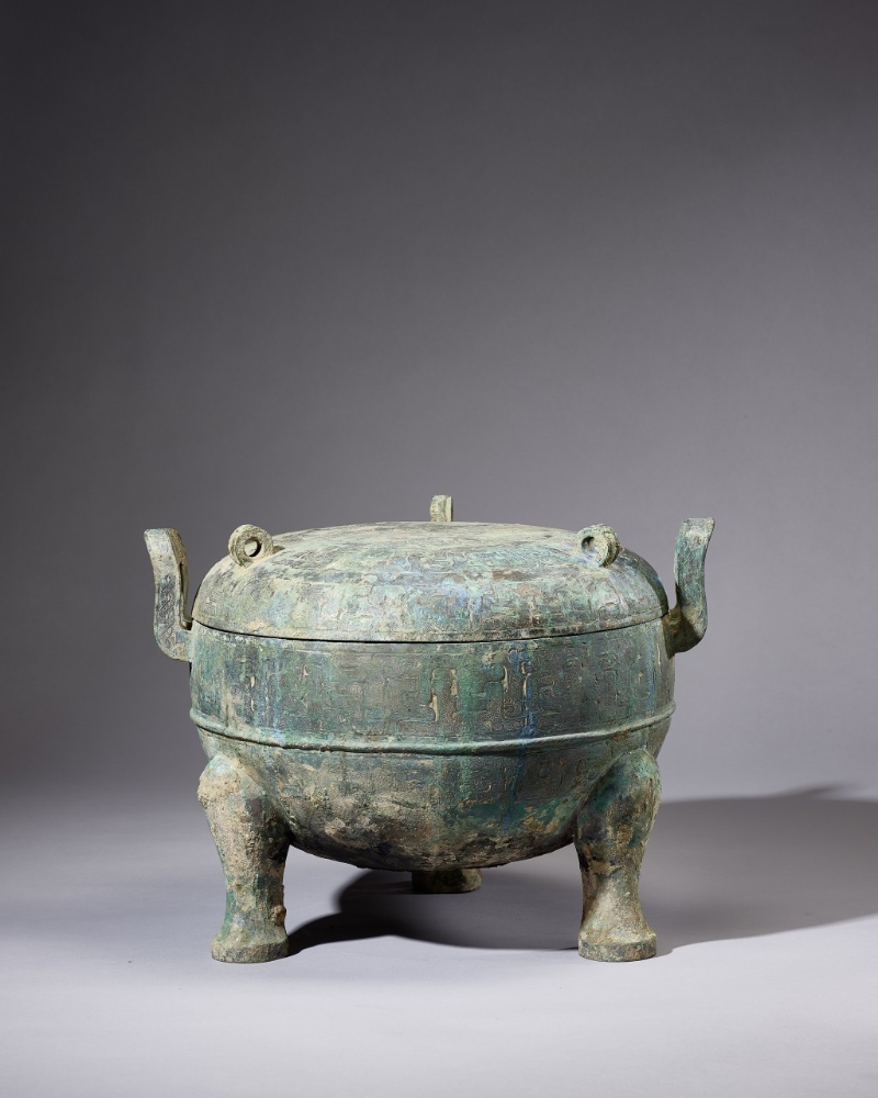 龙纹鼎，春秋时期（约公元前771年–公元前476年），青铜制。 （香港大学美术博物馆借展）