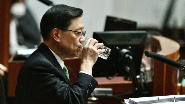 ​施政报告2023︱宣读时间长冠绝历任特首，哪几个关键字李家超最常用?