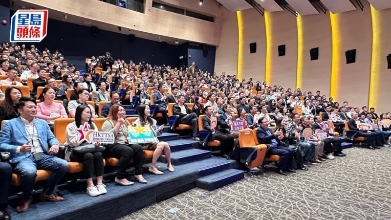 科技园与高才通人才服务协会合办招聘会。 科技园与高才通人才服务协会合办招聘会。