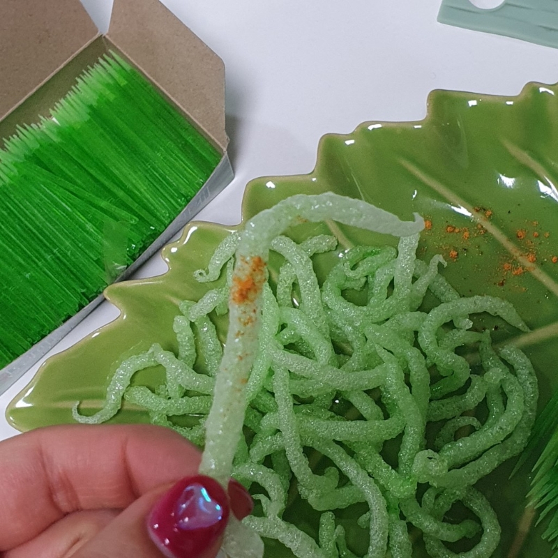 有人想到既然淀粉可以吃,牙签可以拿来煮、炸。 路透社 有人想到既然淀粉可以吃,牙签可以拿来煮、炸。 路透社