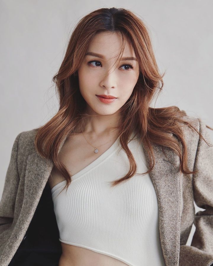 李佳芯是不少男士心中的女神级人马 李佳芯是不少男士心中的女神级人马