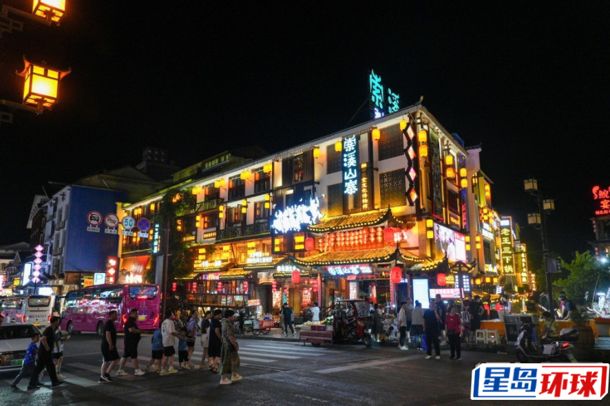 溪布街夜市 溪布街夜市