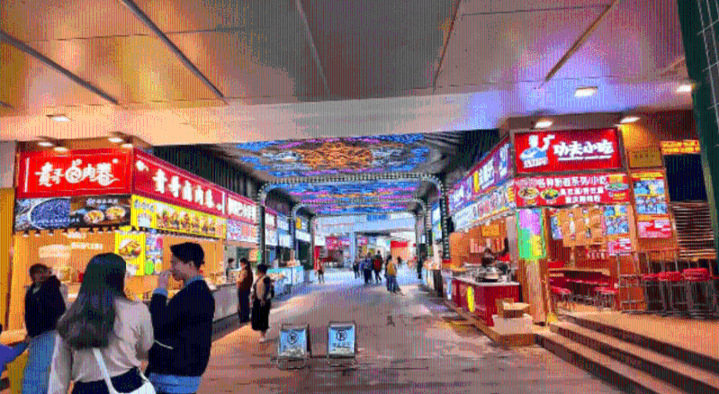 东门町美食街 东门町美食街