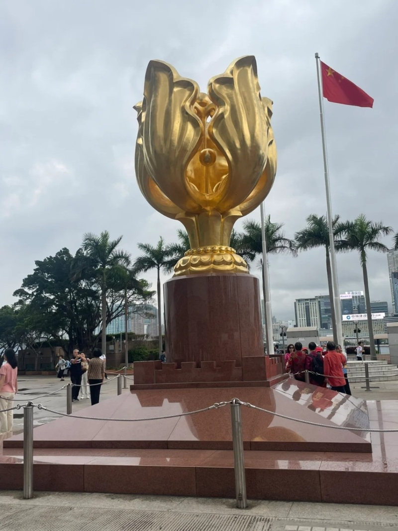 7.金紫荆广场:位于湾仔的金紫荆广场往往是内地游客必到景点(小红书) 7.金紫荆广场:位于湾仔的金紫荆广场往往是内地游客必到景点(小红书)