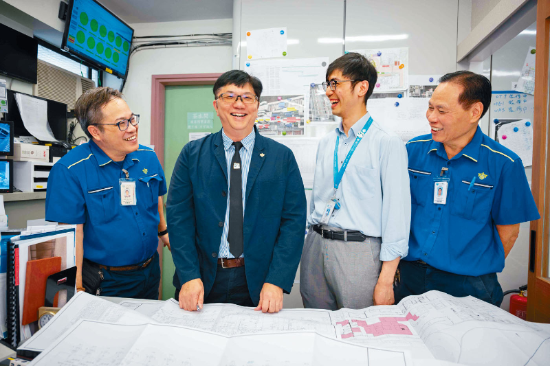 以“仁心、安心、贴您心”实践ESG4
